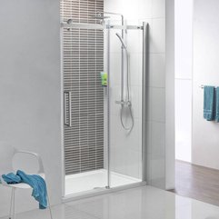 Doors Picture Frameless Shower - Karbonix