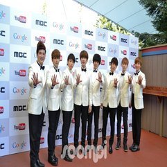 Exclusive Red Carpet Event With MBC Korean Music Wave At Google - Karbonix