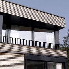 Exterior Design With Lined Wood Natural Wooden - Karbonix