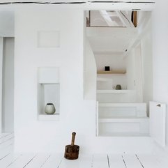 Best Inspirations : Fancy Ornament Placed Front Of White Curved Stairs Unique Wooden - Karbonix