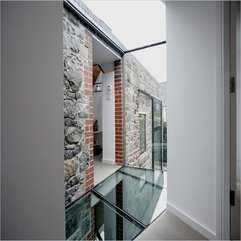 Floor With Bricks Wall Glasses - Karbonix