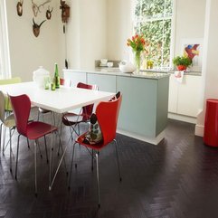 Flooring With Vinyl Material Nice Kitchen - Karbonix