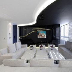 Futuristic Black And White Apartment - Karbonix