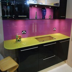 Gass Backsplash Yellow Countertops Purple Kitchen - Karbonix