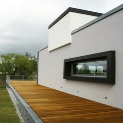 Best-inspirations : Glazed Window With Black Frame Placed White Wall Small Transparent ~ Karbonix