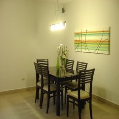 Green Bay Large Lovely Dining Room Design Picture - Karbonix