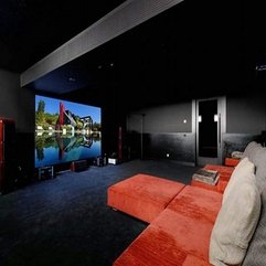 Home Theatre In Black With Red Sofa Cozy - Karbonix