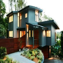 House Exterior Trendy Modern - Karbonix