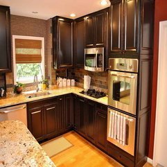 Ideas For Decorating With Curtain Wood Kitchen Theme - Karbonix