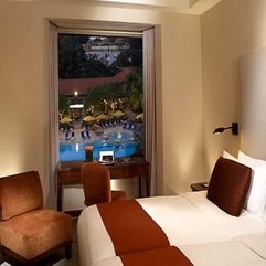 In Room Pool Large Hotel - Karbonix