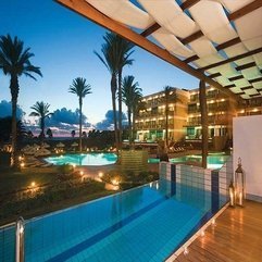 In Room Pool Luxury Hotel - Karbonix