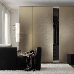 Italian Brown Walk In Wardrobes Design In Modern Style - Karbonix