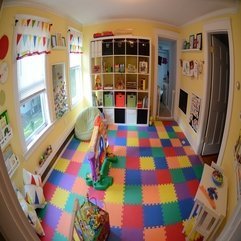 Kids Bedroom Modern Brown Kids Playroom With Colorful Carpet - Karbonix