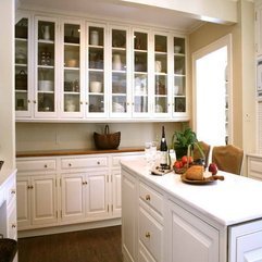 Kitchen Cabinets With Table In White Glass - Karbonix