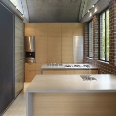 Kitchen Design Idea With Wooden Furniture In Modern Style - Karbonix