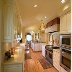 Kitchen Idea With Good Lighting Elegance - Karbonix