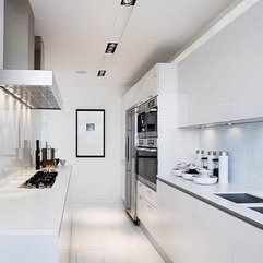 Kitchens Cabinets And Wood Floors Clean All White - Karbonix