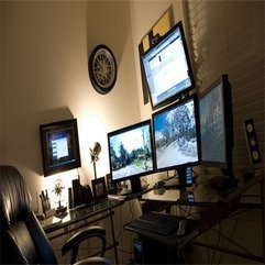 Lcd Monitor To Play Games With Tire Sculpture On The Wall Four - Karbonix