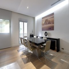 Meeting Room With Wall Painting Wooden Floor Simple Design - Karbonix