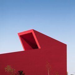 Modern Architecture With Vivid Red Coating Casa Das Artes In Portugal - Karbonix