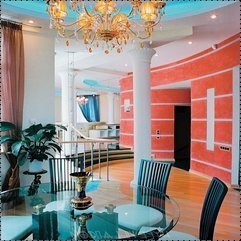 Modern Dining Room With Striking Wall Colors And Glass Circle Top - Karbonix