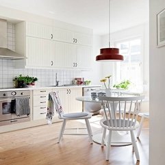 Modern Spacious Scandinavian Kitchen Design With Brown Dinning - Karbonix