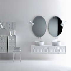 Modish Black And White Bathroom - Karbonix