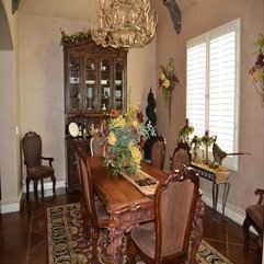 Natural Dining Room Picture - Karbonix