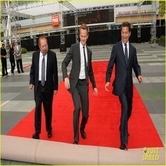 Neil Patrick Harris Rolls Out The Emmy Awards Red Carpet 2013 - Karbonix