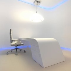 Office With White Futuristic Style Hidrosalud Headquarters - Karbonix