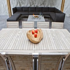 On Wooden Bowl Placed On Wooden Table Patio Red Apples - Karbonix