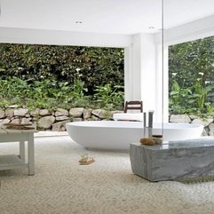 Outdoor Bathroom Design With Natural River Stone Bathtub Design - Karbonix