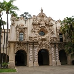 Panoramio Photo Of Lovely Architecture - Karbonix