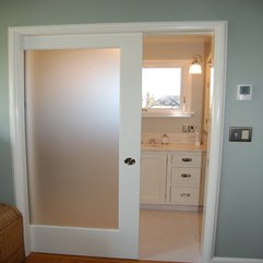 Picture Closet Doors - Karbonix