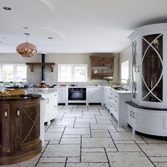 Picture Design White Kitchen - Karbonix