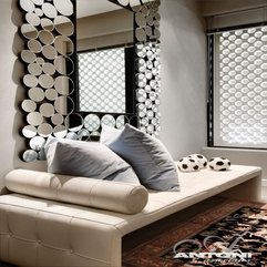 Pillows Cushions Placed Under Unique Mirror White Pouffe - Karbonix