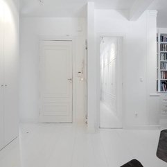 Placed White Wall White Space White Door - Karbonix