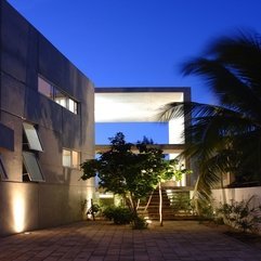 Plants Planted In Courtyard In Green - Karbonix