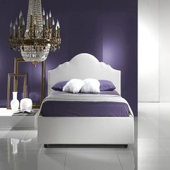 Platform Bed With Amazing Chandelier Italian Fabric - Karbonix