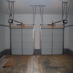 Project White Garage Doors With Cctv Home Building - Karbonix