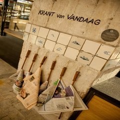Best Inspirations : Rack At Starbucks Cofee Amsterdam Unique Newspaper - Karbonix