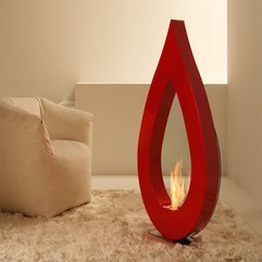 Red Teardrop Fireplace With Chic White Fur Rug Sofa Exotic Idea - Karbonix