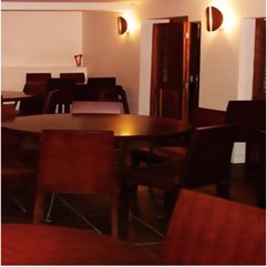 Restaurant Interior Decoration With Modern Lighting In Modern Style - Karbonix