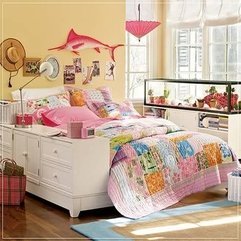 Best Inspirations : Retro Modish Teen Bedroom Decorating Design Resourcedir - Karbonix