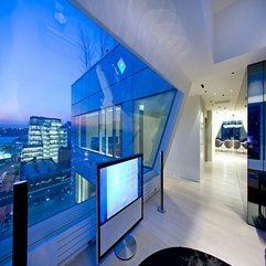 Rooftop Apartment Living Room With Long Couch Black Obsidian Rug Looks Elegant - Karbonix