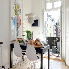 Scandinavian Style Small Kitchen - Karbonix