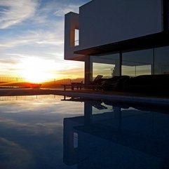 Scene Viewed From Swimming Pool Sun Dusk - Karbonix