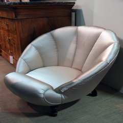 Shell Chair Circa 1880 Lovely Oyster Silk Upholstery English - Karbonix