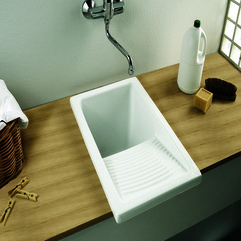 Shower Screens Vanites Mirrors Glass Laundry Tubs Butler Sinks Modern Concept - Karbonix