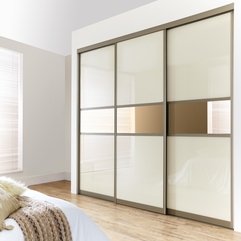 Sliding Doors White Wardrobe Designing Concept - Karbonix